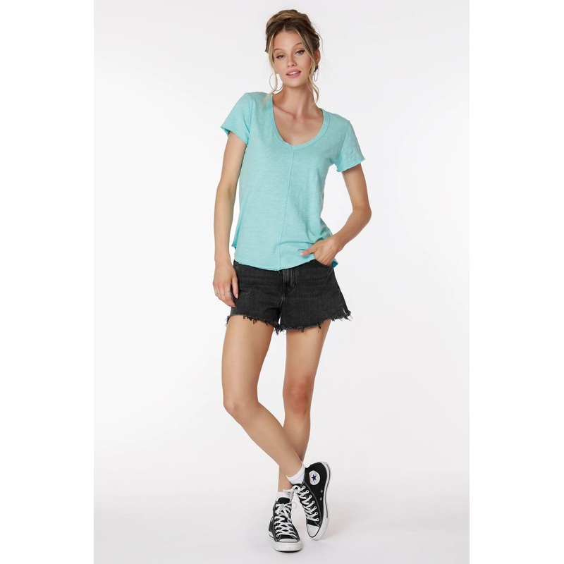 BOBI CENTER V NECK TEE