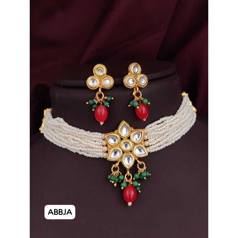 Palak Art Gold Plated Kundan Stone And Beads Choker Necklace Set