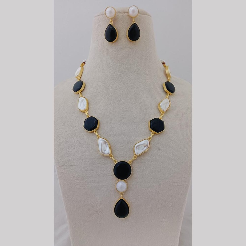 Marudhar Creations Gold Plated Matte Finish Pota Stone And Mother Of Pearls Necklace Set