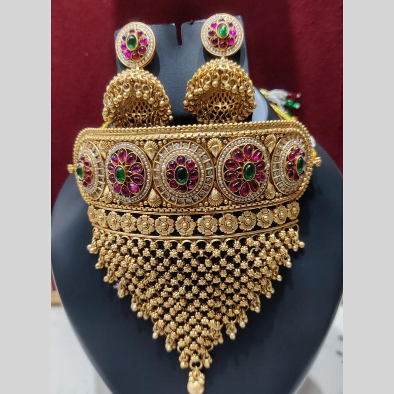 Manisha Jewellery Royal Charm Gold Plated Pota Stone Choker Necklace Set