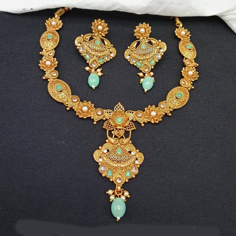 Royal Kundan Jewellery Gold Plated Pota Stone Beads Necklace Set