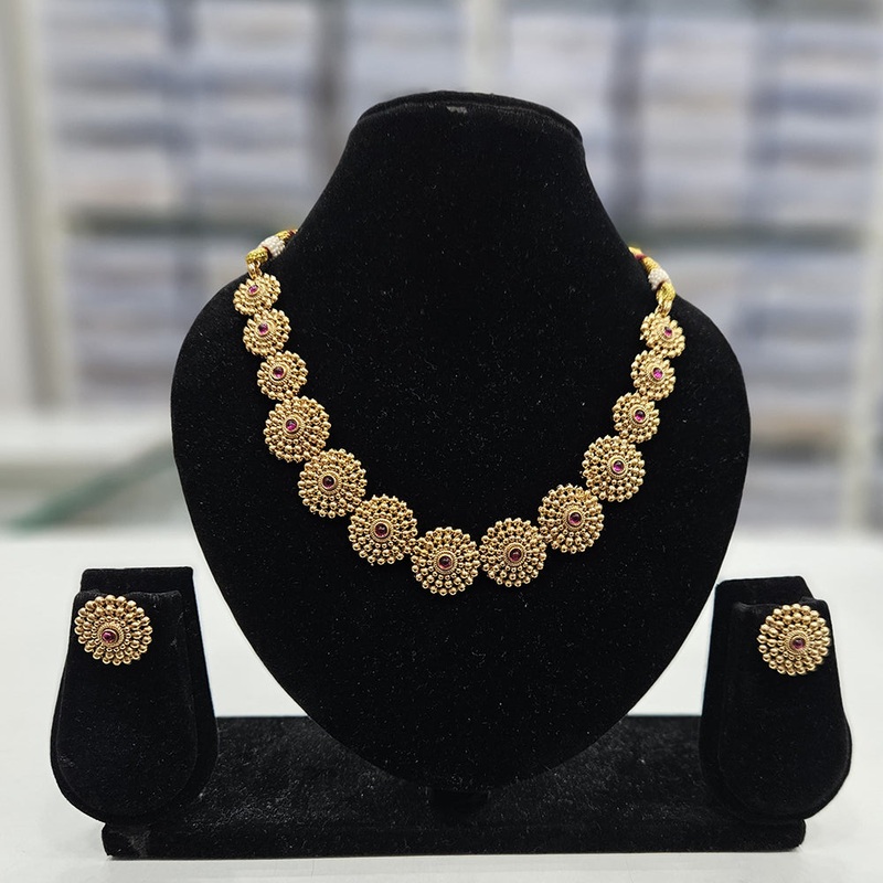 Rajwadi Collection Gold Plated Pota Stone Necklace Set