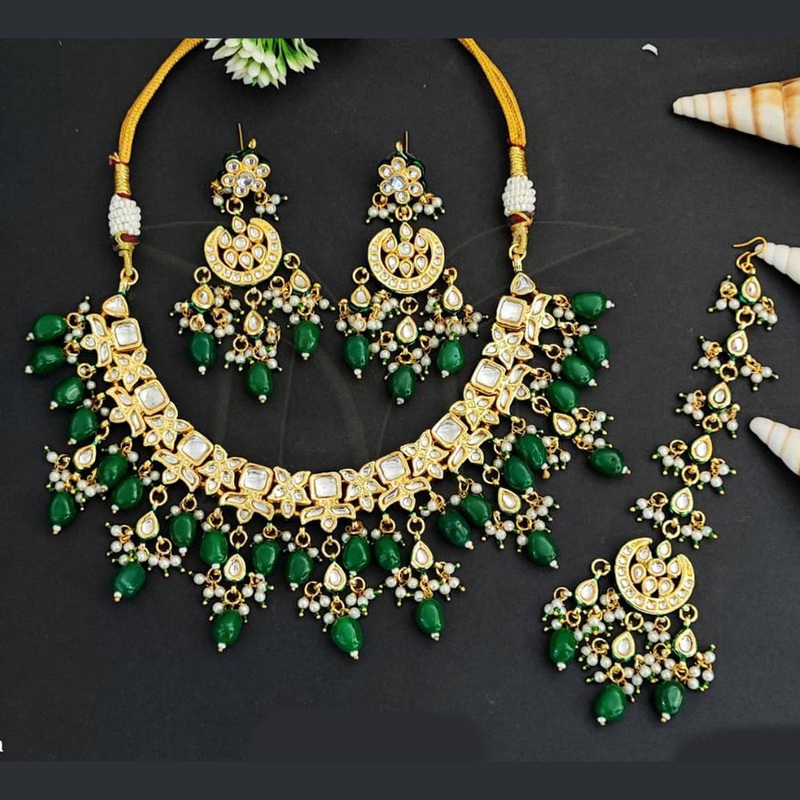 Everlasting Quality Jewels Gold Plated Kundan Beads And Pearl Necklace Set