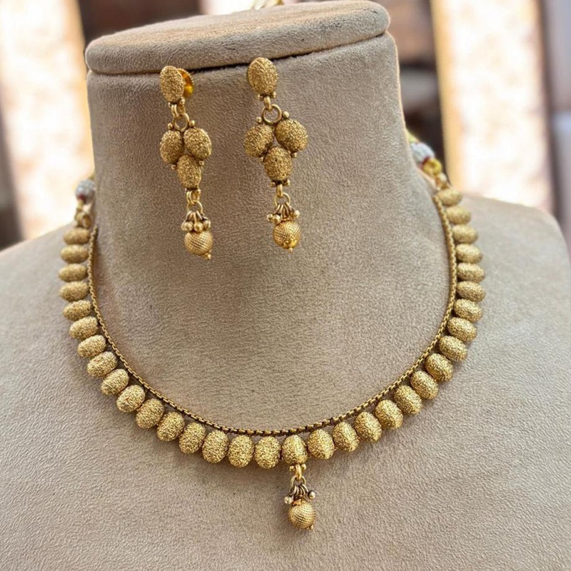 Jewel Addiction Gold Plated Necklace Set