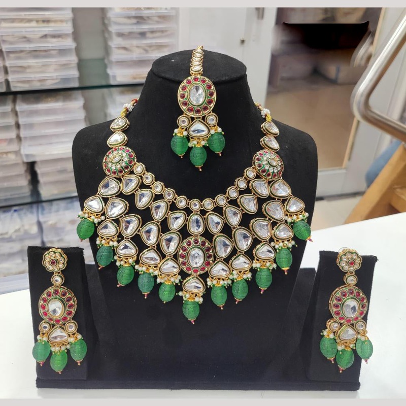 JCM Gold Plated Gold Plated Kundan Stone And Beads Necklace Set