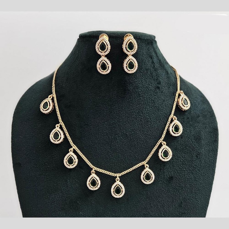 JCM Gold Plated Pota And Ausatrain Stone Necklace Set