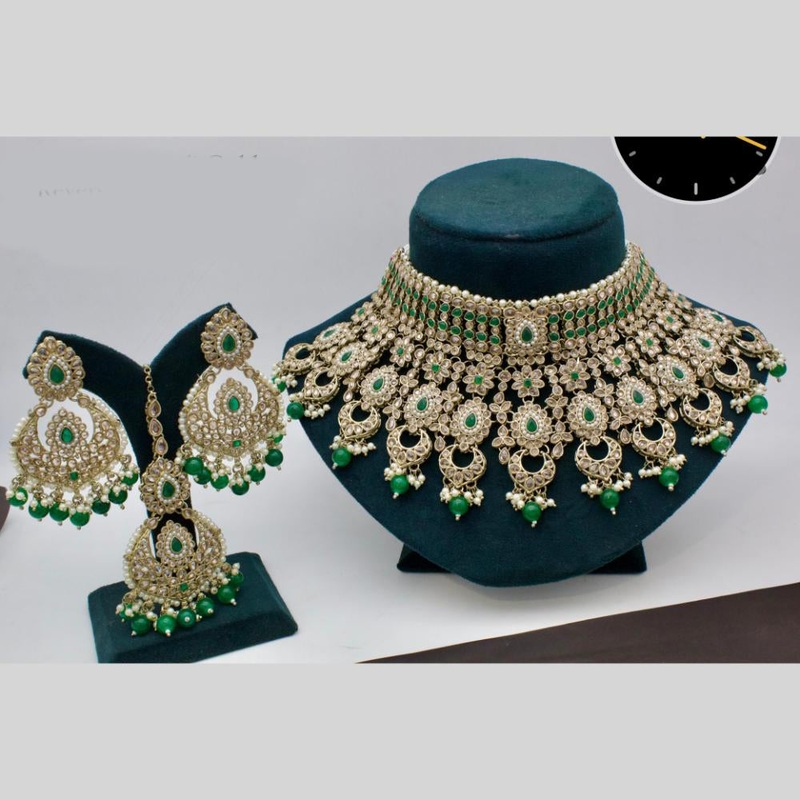 Manisha Jewellery Ethnic Gold Plated Crystal and Beads Perfect for Weddings and Cultural Events Choker Necklace Set