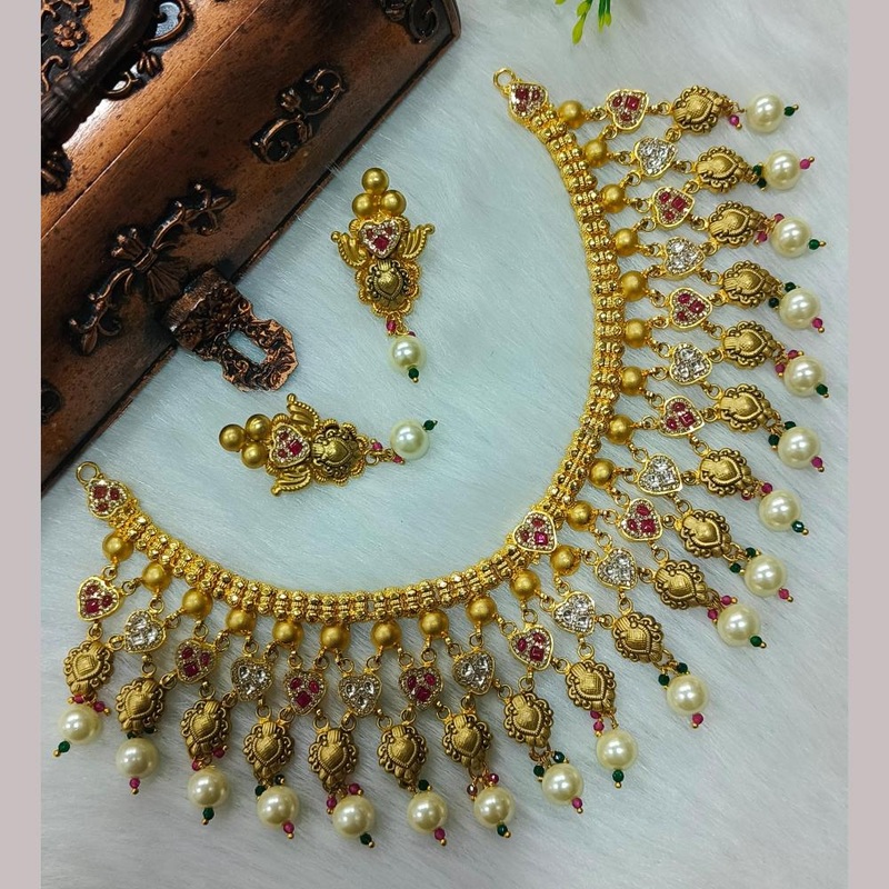 Navkar Jewellers Forming Pota Stone And Beads Necklace Set