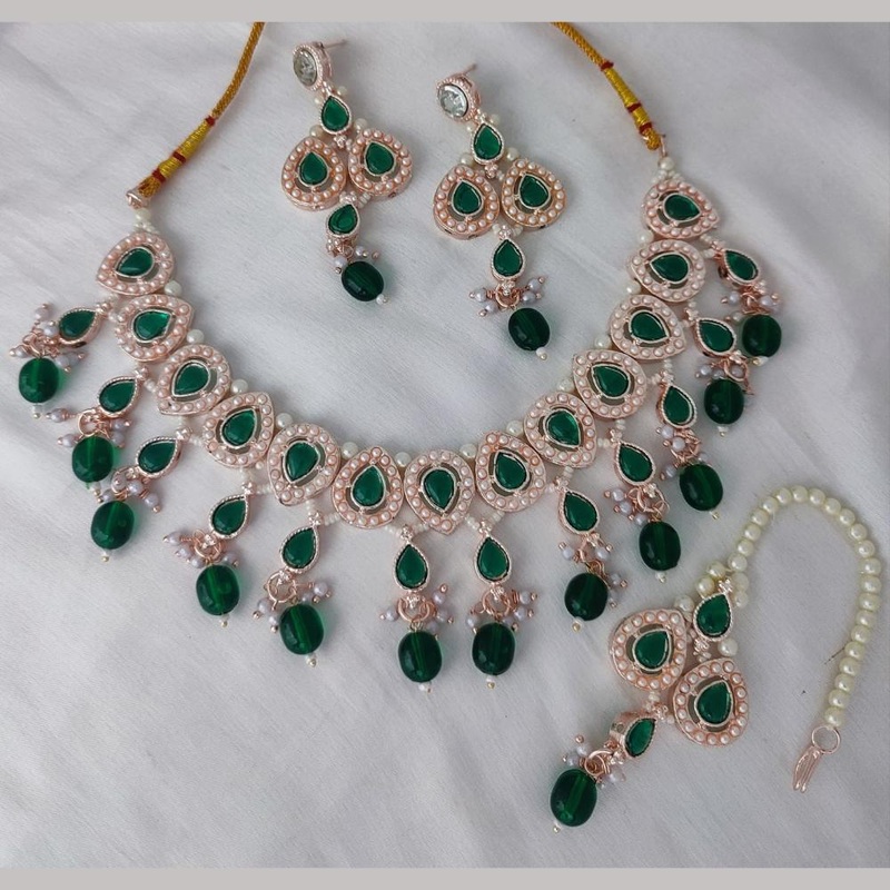 Lucentarts Jewellery Rose Gold Plated Kundan Stone And Beads Necklace Set