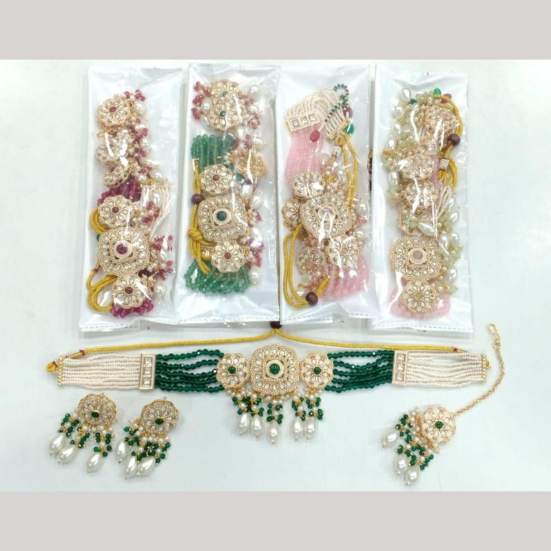 Manisha Jewellery Gold Plated Kundan Stone And Pearls Choker Necklace Set