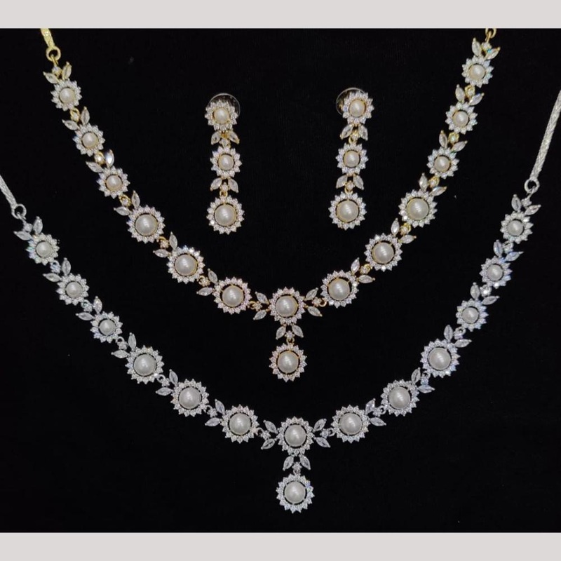 Kavita Art American Diamond And Pearl Necklace Set