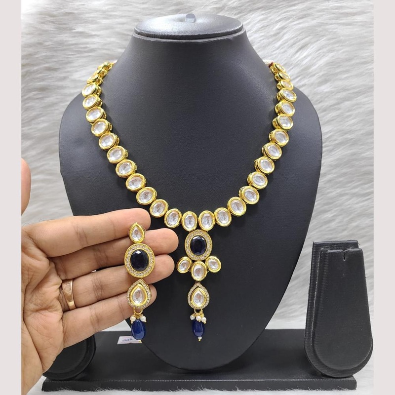 FS Collection Gold Plated Bridal-Inspired Kundan Necklace Set